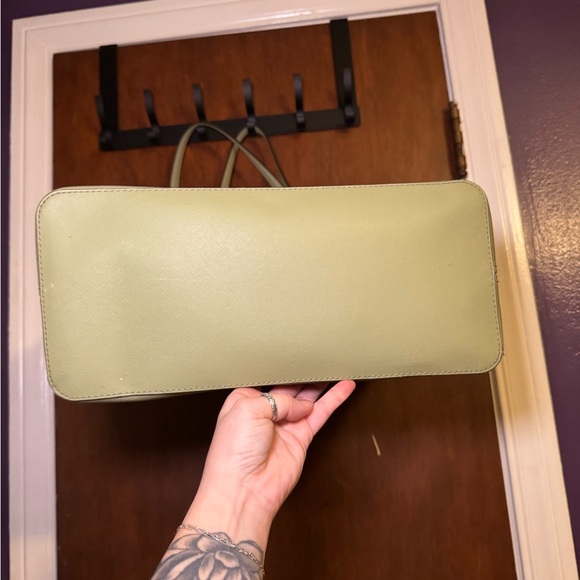 Michael Kors Light Green Tote Bag - Picture 5 of 13